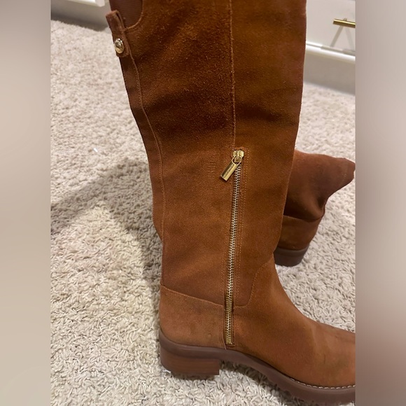 Michael kors boots - Picture 1 of 8